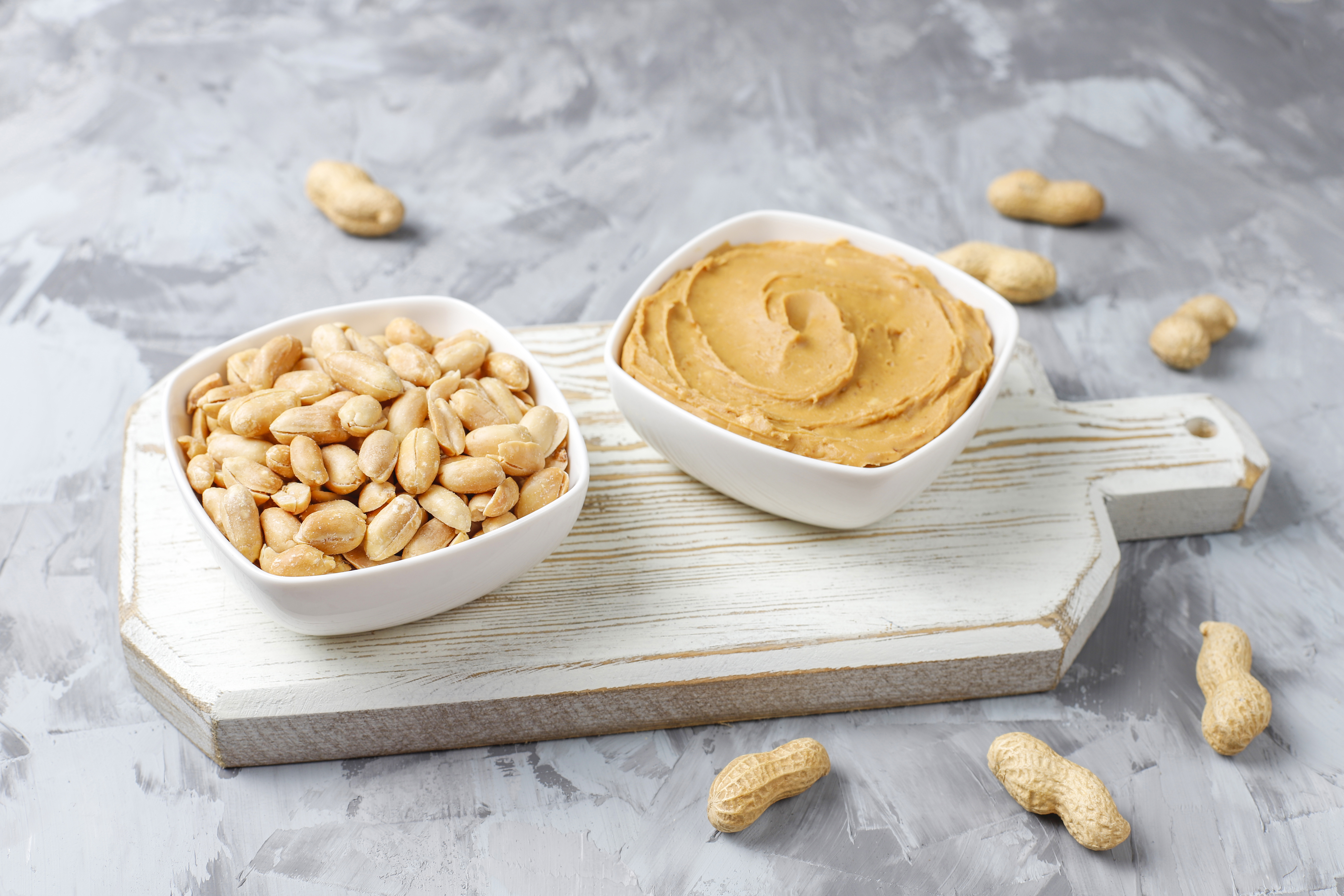 homemade-organic-peanut-butter-with-peanuts.jpg